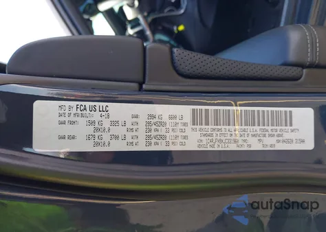 2018 Jeep Grand Cherokee Trackhawk 4X4 from USA, damaged, VIN 1C4RJFN9XJC331960